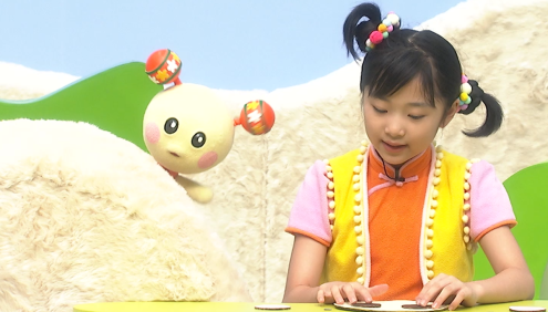 《咿呀咿呀之小亦创意手工》儿童手工节目全68集