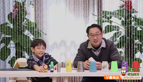 《世界冠军教你速叠杯》小杯子玩出大能力